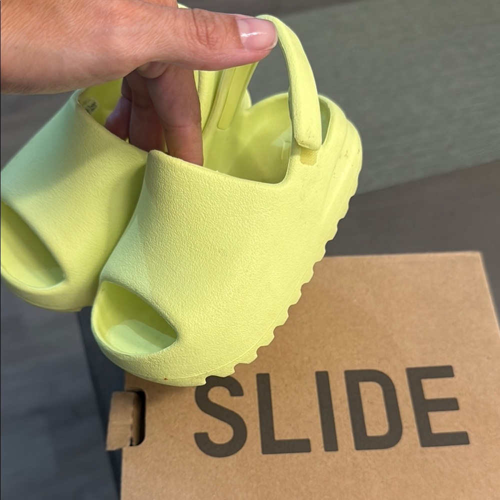 Adidas Glow Green Infant Slide Sandals